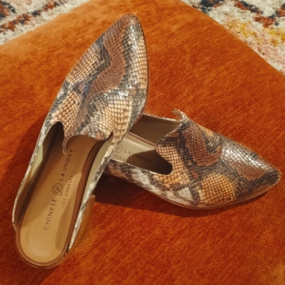 Faux Python Mules • Chinese Laundry • Size 8.5 - Picture 3 of 8